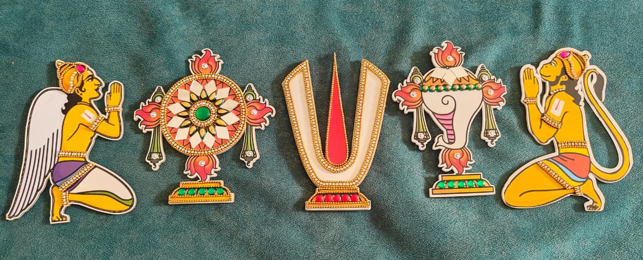 Vaishnav Wall Decor Set